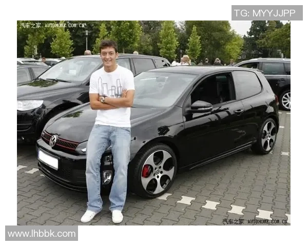 足球明星代言的沙发品牌排行榜揭晓舒适与时尚的完美结合